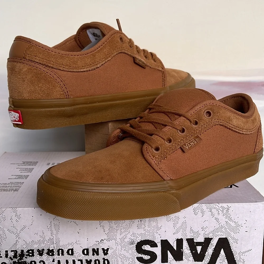 Vans WMNS Skate Chukka Low 
Light Brown/Gum
VN0A4BX4BGZ
Sneakers - Picture 8 of 16